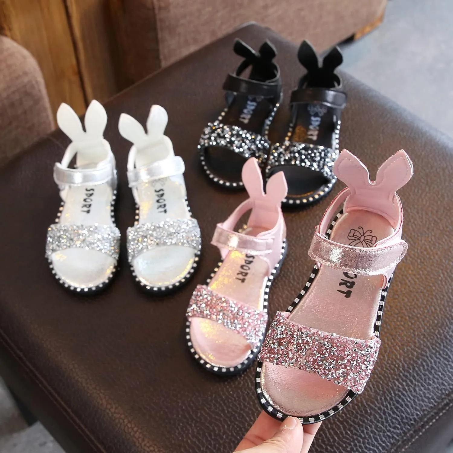 Chips Rhinestones Sequins Flat Sandals for Girls Soft Sole Non-Slip Open Toe Adjustable Strap Ballet School Shoes