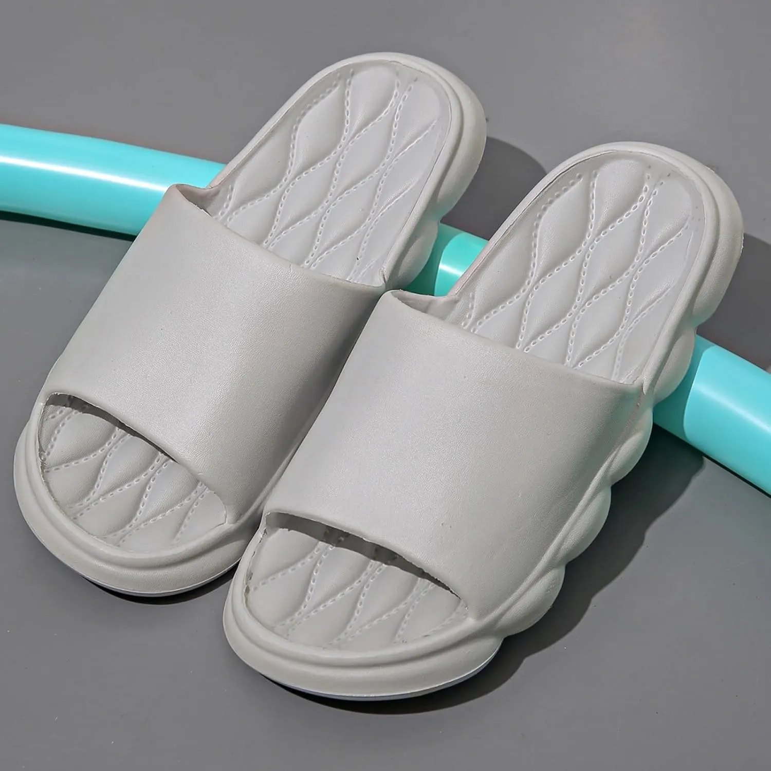 Cloud Slides Womens Shower Shoes Mens Pillow Slippers Bathroom Slipper Soft Sole Open Toe Quick Drying