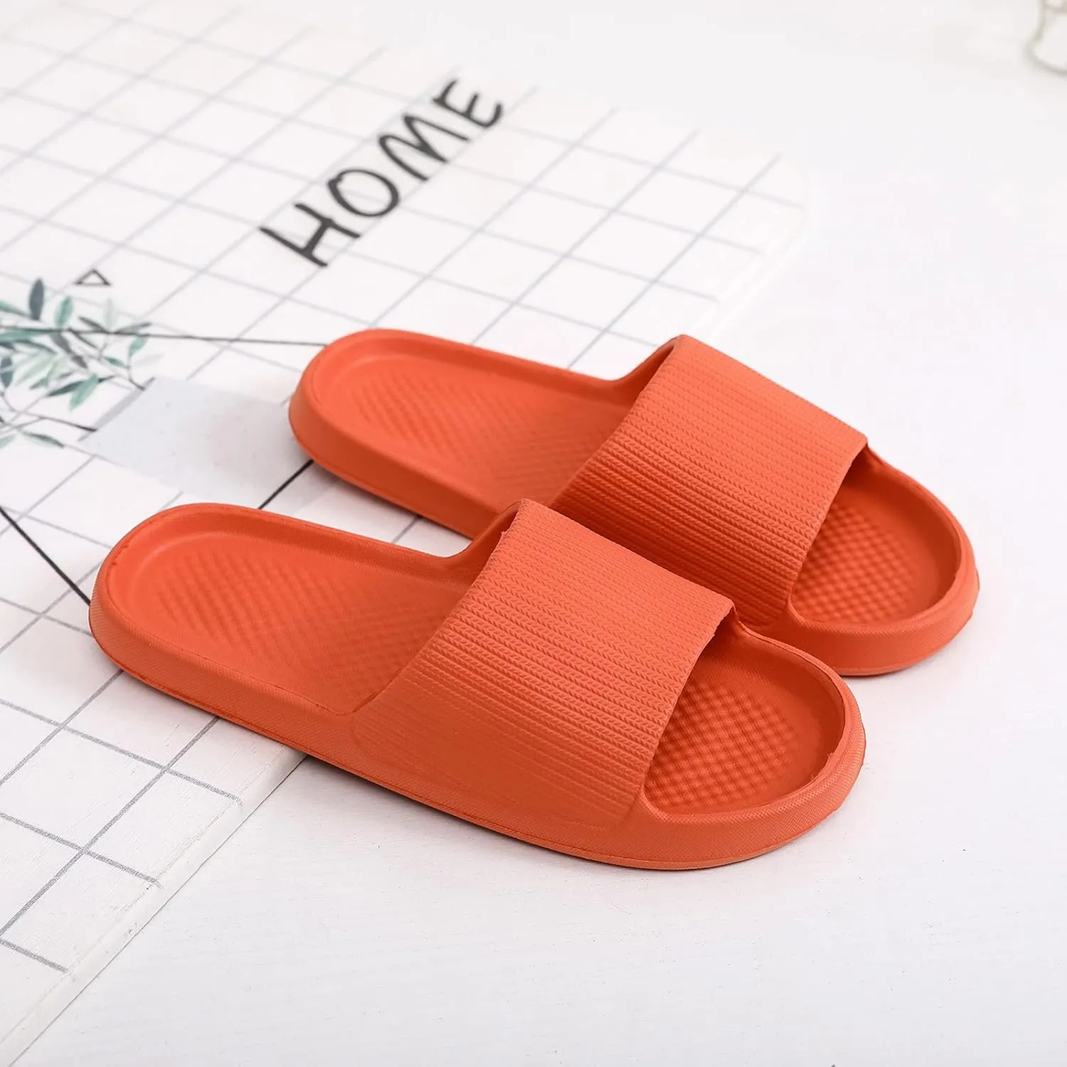 Cloud Slippers for Men Slides for Women Mens Shower Shoes Womens Slides Dorms Soft Sole Pool Slippers