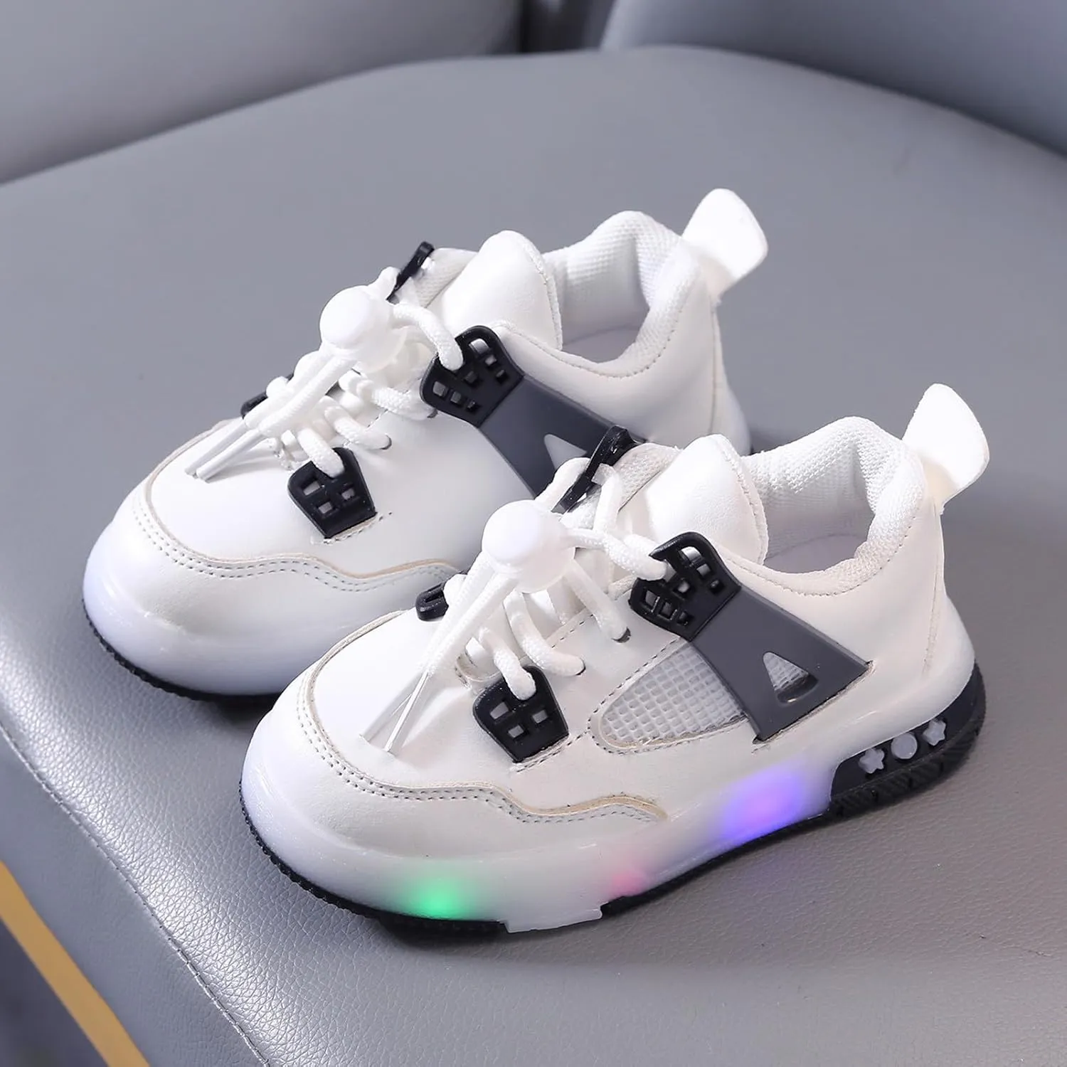 Kids Sneakers Boys Athletic Running Shoes Girls Lightweight Athletic Walking Jogging Sport Shoes Light Up Cute Shoes