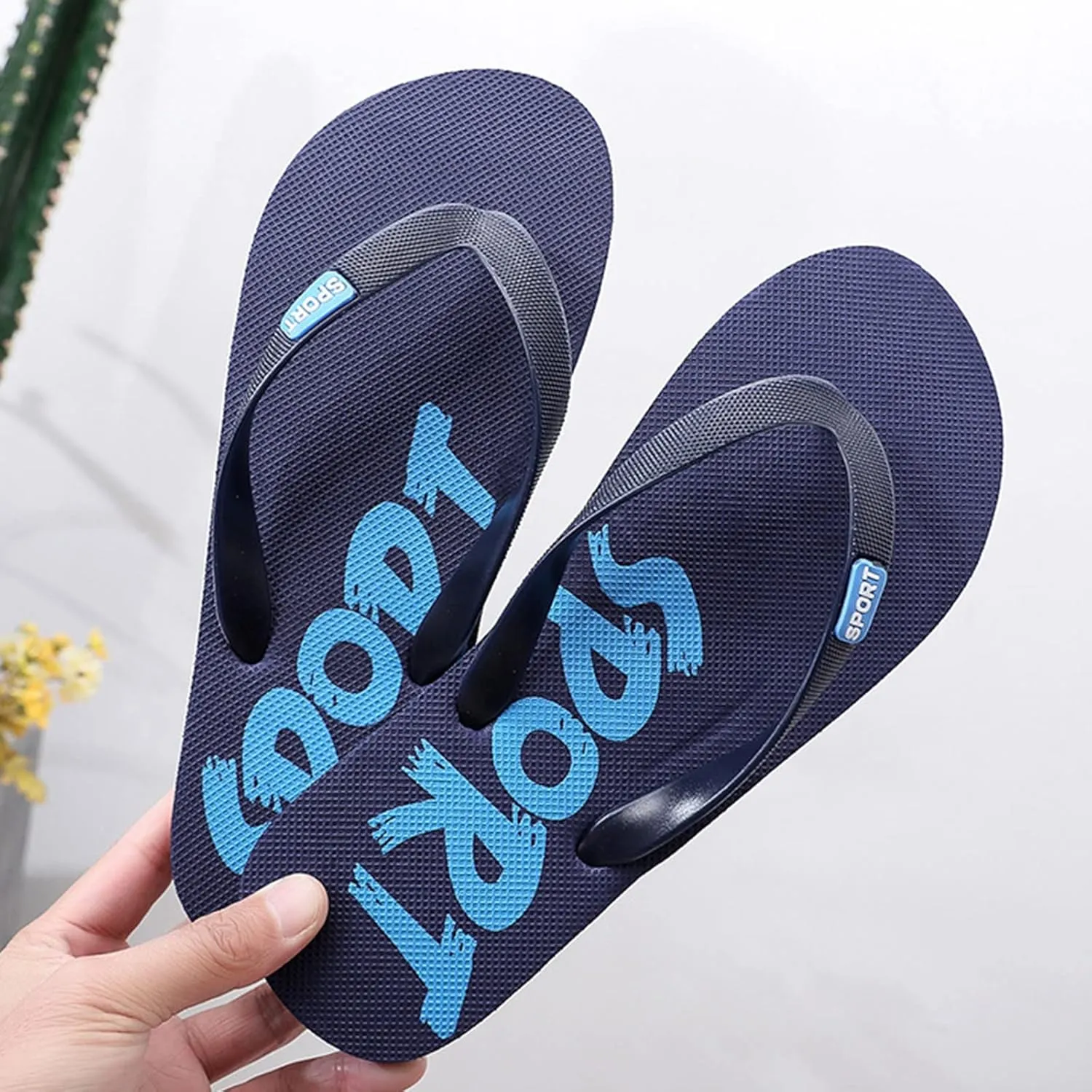 Men Shoes Flat Herringbone Slippers Fashion Casual Beach Casual Sandals Flip Flops Rubber Men