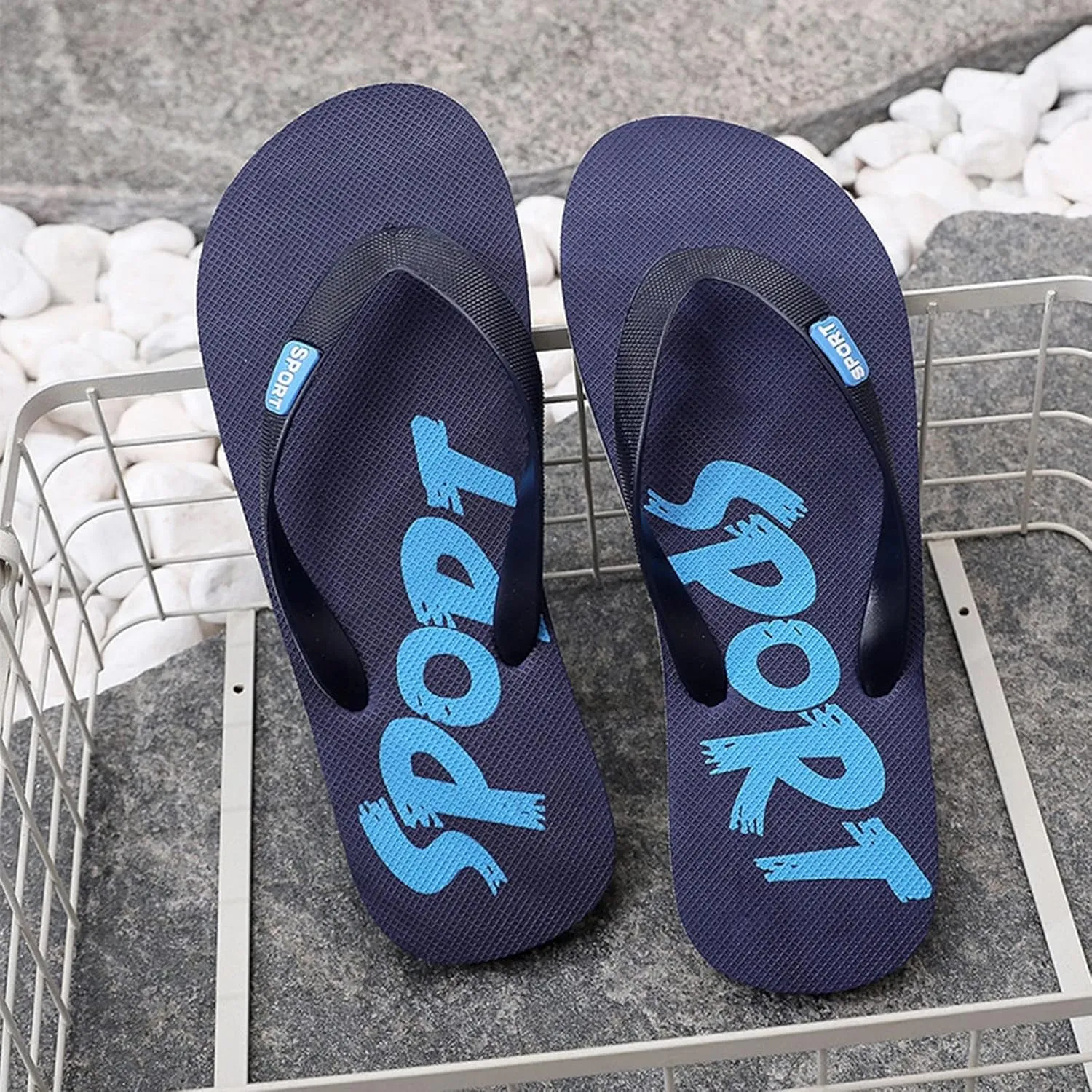 Men Shoes Flat Herringbone Slippers Fashion Casual Beach Casual Sandals Flip Flops Rubber Men