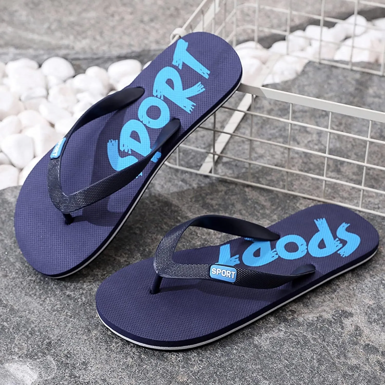 Men Shoes Flat Herringbone Slippers Fashion Casual Beach Casual Sandals Flip Flops Rubber Men