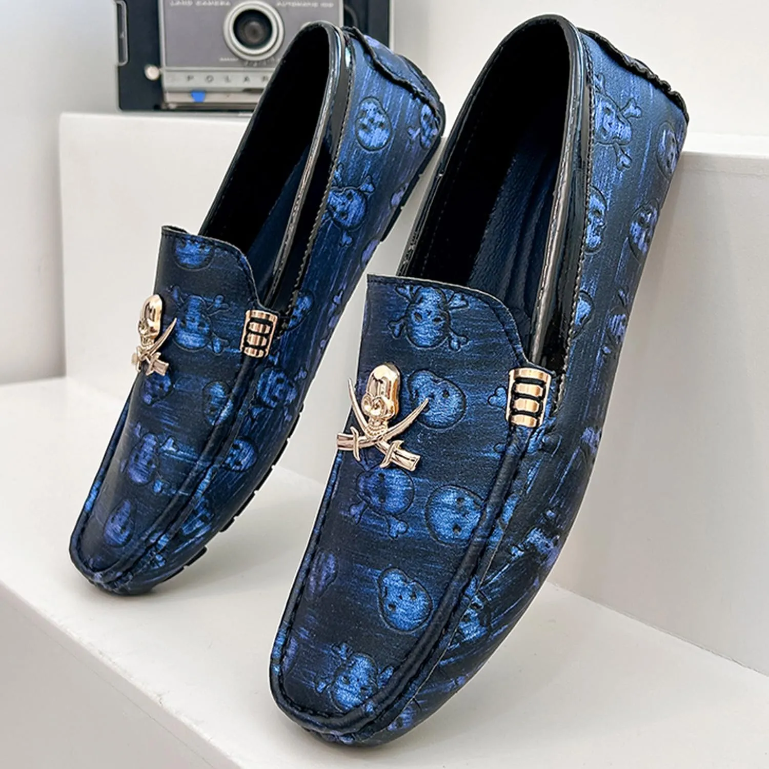 Men's Driving Loafers Moccasins Slip On Loafers with Skull Pattern Metal Ornaments Soft Arch Support Black Penny Loafers for Men