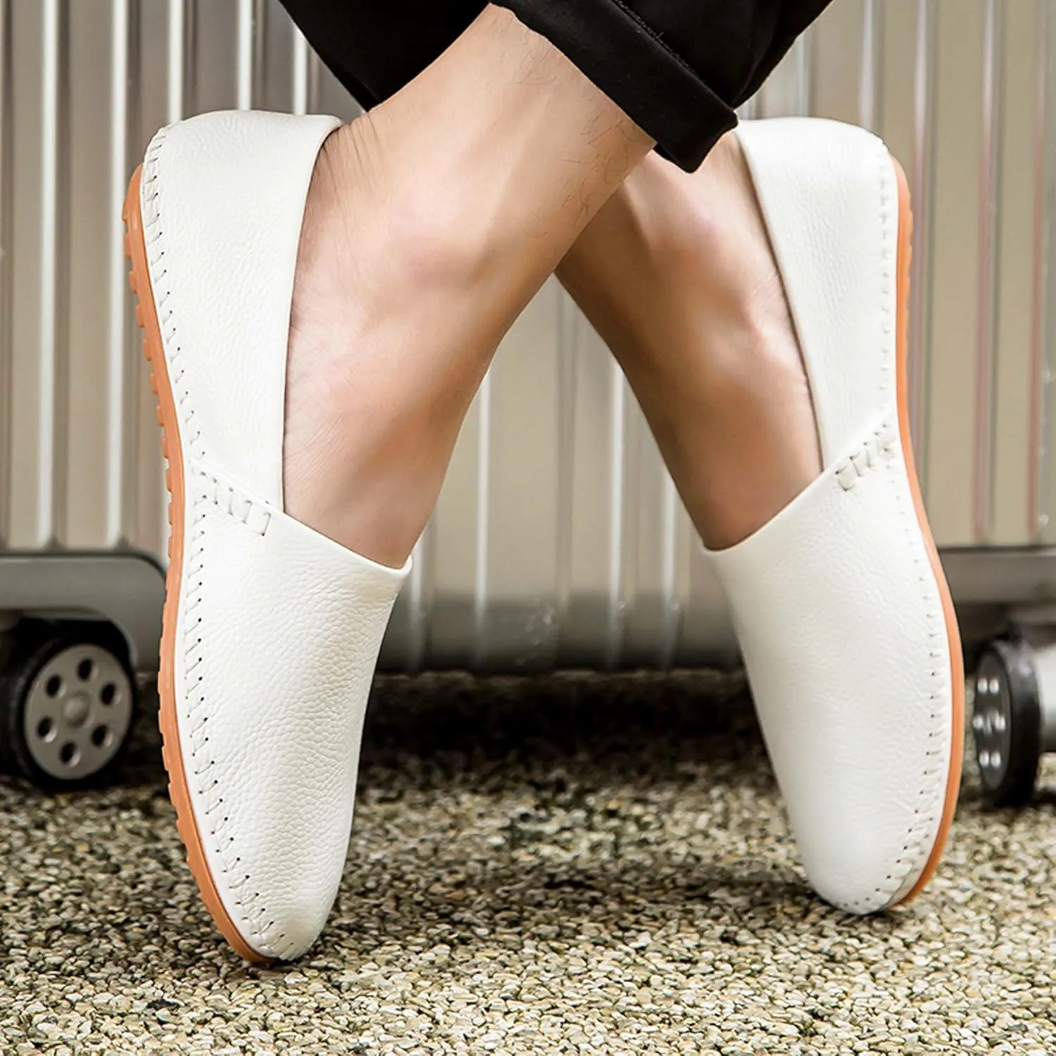 Men's Leather Loafers, Casual Flats, Lightweight Design, Hand-Stitched, Comfortable, Soft, Stylish, Suitable for Daily Travel, Driving, Going Out, Dating and Other Occasions wear All Seasons