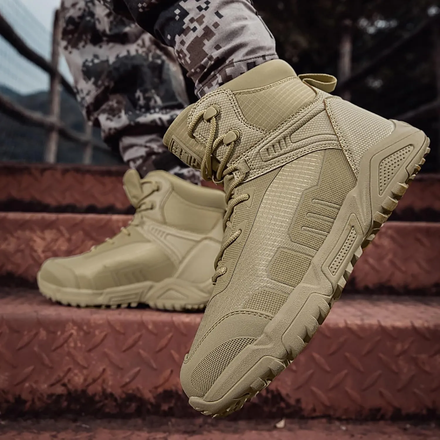 Military Combat Desert Boots, Men Leather Side Zip Desert Combat Boots with Sports Socks Breathable Jungle Hiking Boots Waterproof Tactical Boots