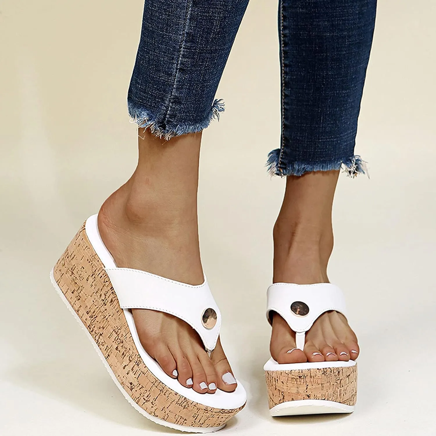 oiangi Womens Platform Wedge Heel Flip Flops Casual Summer Studded Thong Clip Toe Slip-on Slipper Summer Comfy Casual Ladies Shoes Slides Sandalias