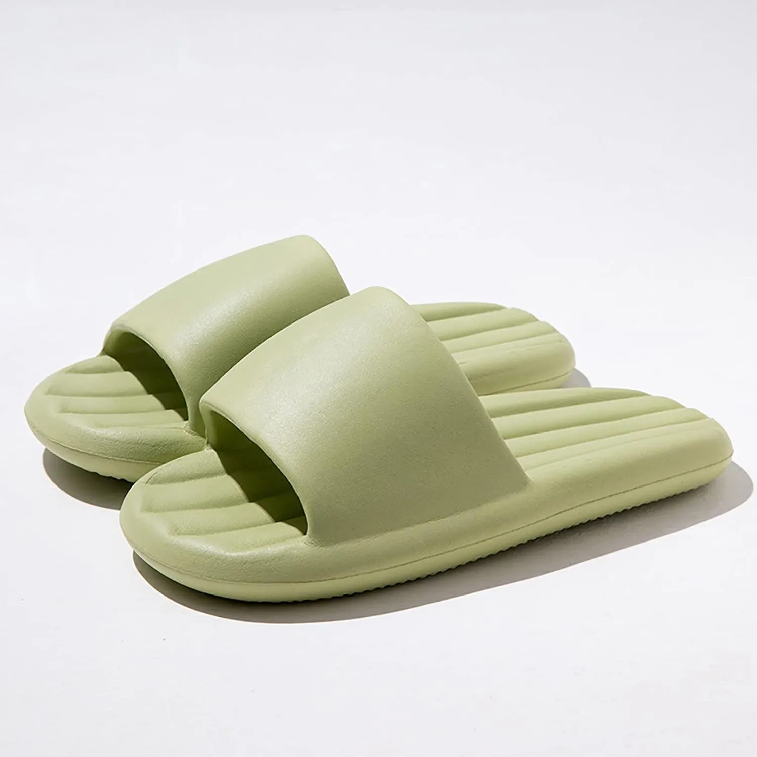 Showers Sandals Mens Cloud Slides Womens Bathroom Slipper Bath Slippers House Home Water Shoe Soft Sole