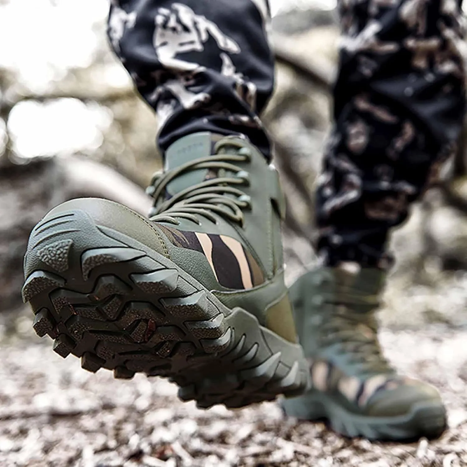 Waterproof Hiking Work Boots, Lightweight Men's Tactical Army Boots with Sports Socks Outdoor Casual Military Boots Breathable Military Combat Desert Boots