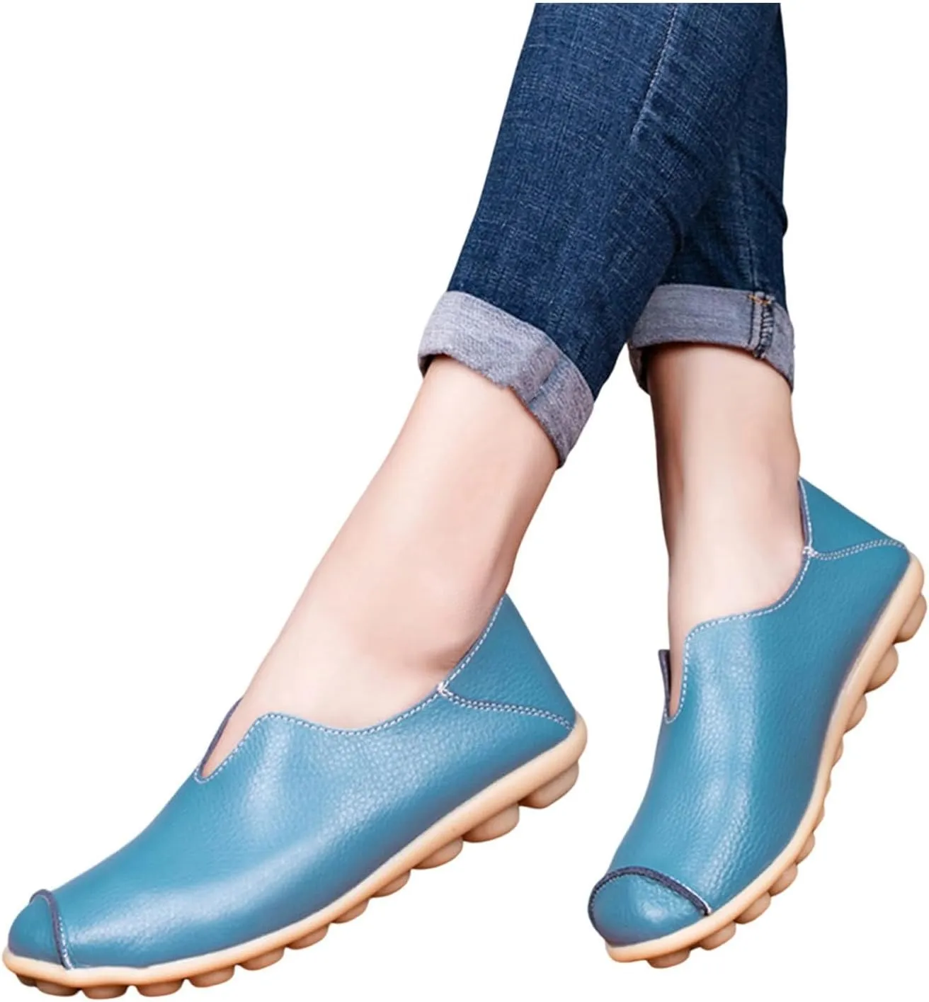 Women's Slip-On Loafers Lug Sole Non Slip Shoes Soft Lightweight Walking Driving Shoes Versatile Leather Shoes