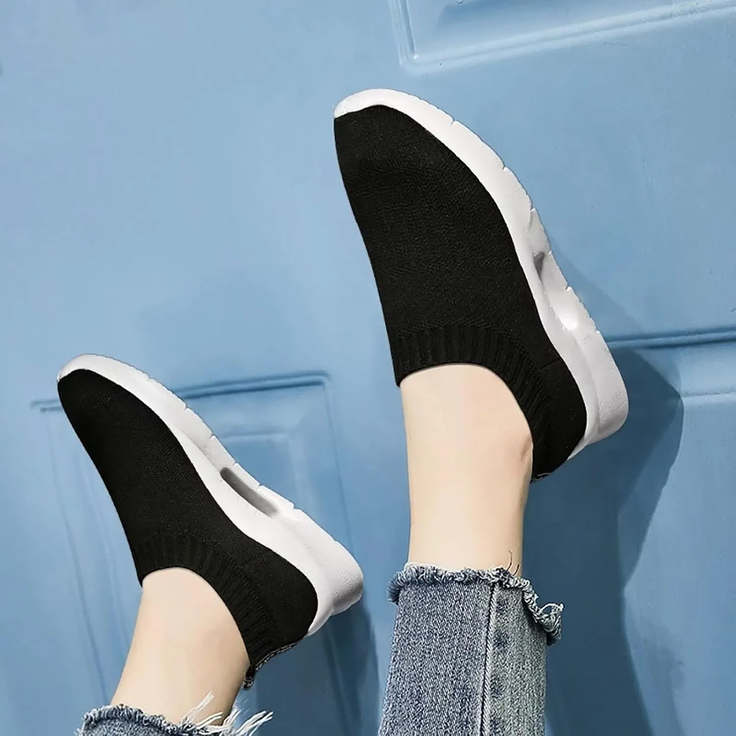 Women's Slip on Shoes Canvas Sneakers Loafers Non Slip Mens Casual Shoes Wide Width Brown Casual Shoes Walking Sneakers Waterproof Tennis Shoe White Loafers