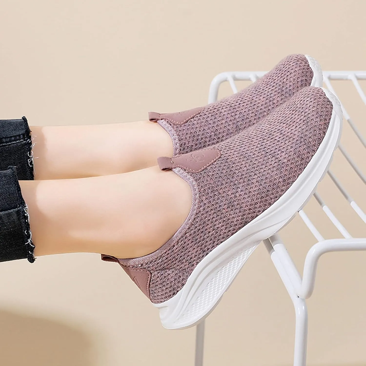 Women’s Slip-On Shoes Casual Lace-Free Walking Loafers Tennis Shoes Men Arch Support Women's Shoes Casual Men's Fashion Sneakers Tennis Shoe Casual Loafers