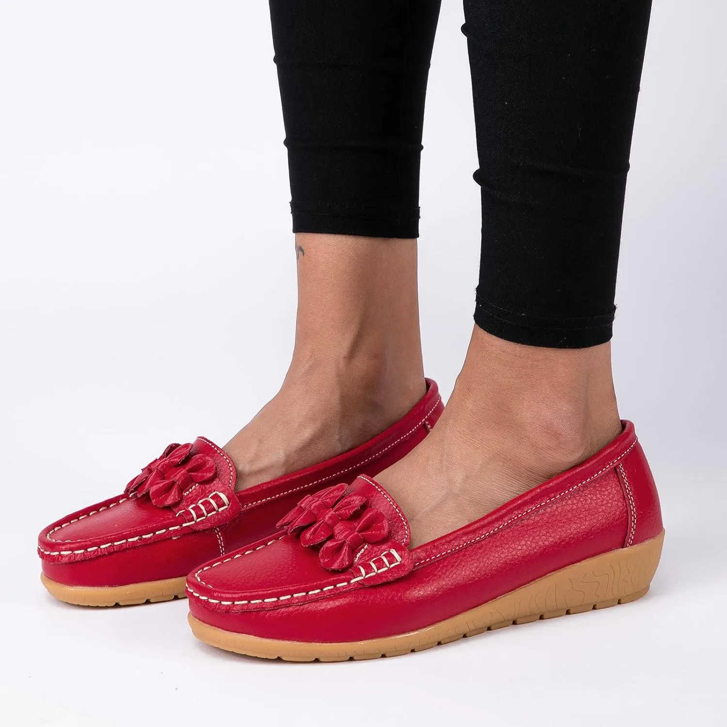 Womens Slip on Shoes Women's Loafers & Slip-Ons Round Toe Slip On CasualComfy Casual Closed Back Christmas Tennis Shoes for Men Mens Casual Shoes