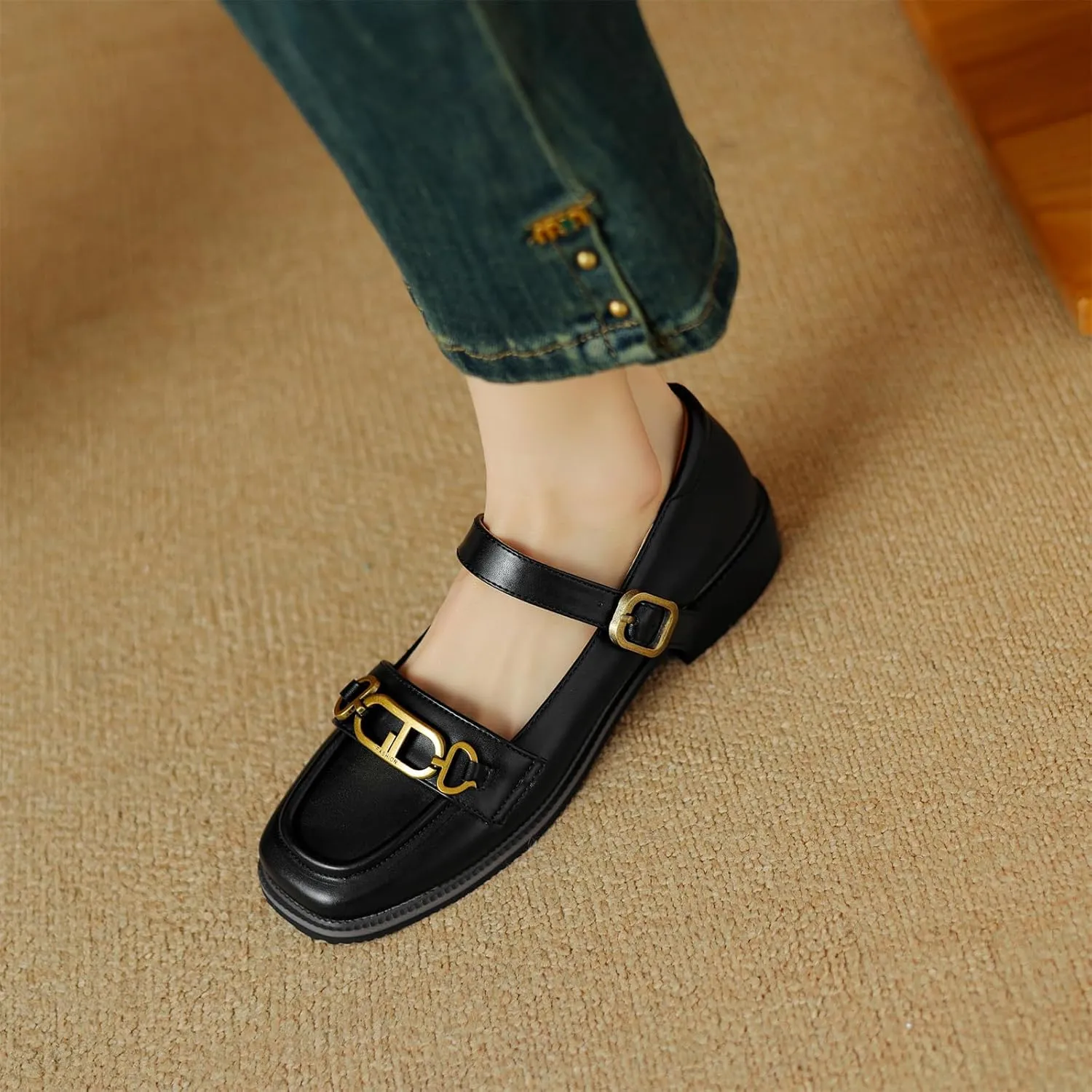 Women's Square Closed Toe Flats Loafers Adjustable Buckle Metal Chain Comfortable Chunky Low Heel Office Cosplay Student Work Casual Comfort Fashion Business Daily Wear Dress Shoes